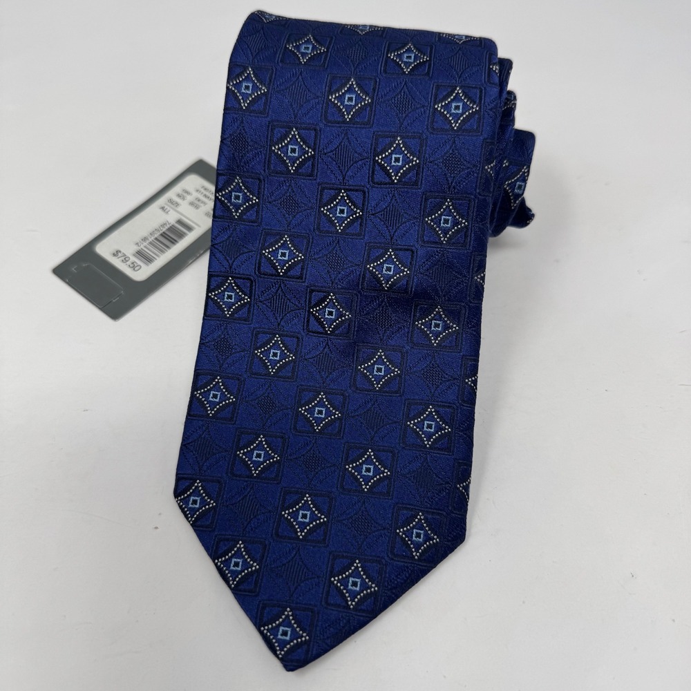 Daniel Cremieux Signature Collection Navy Blue Geometric Silk Tie F45TX318 NEW